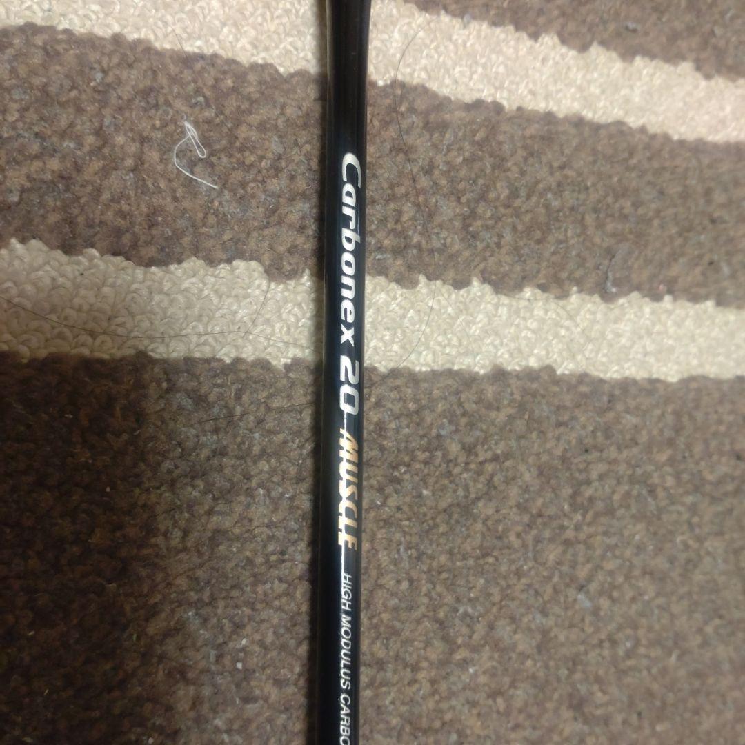 バドミントンラケット　Carbonex20 2本セット