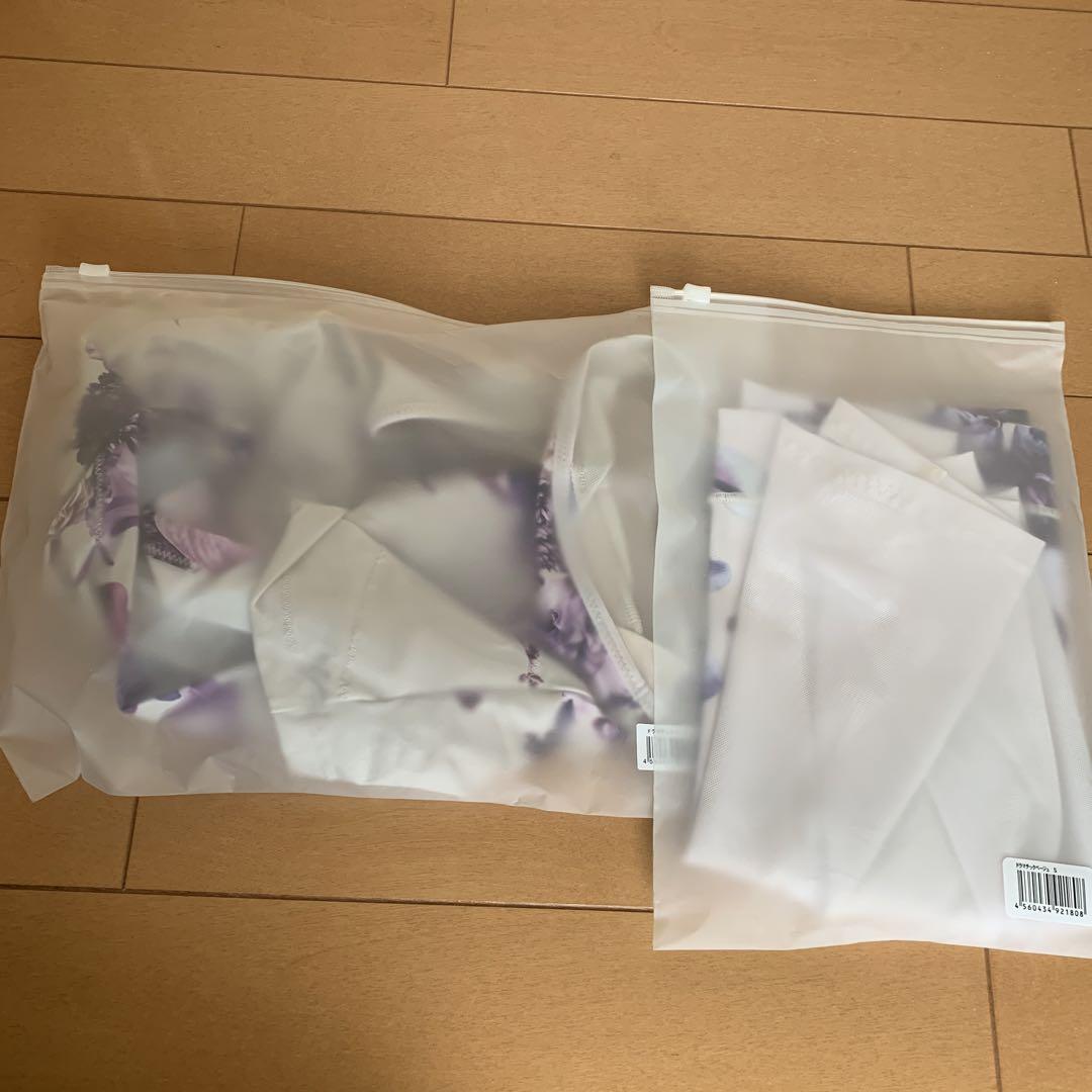 大型セールや時期 セレブラ スリムガードルsサイズ新品！ナイトブラ 骨盤補整 下着・アンダーウェア