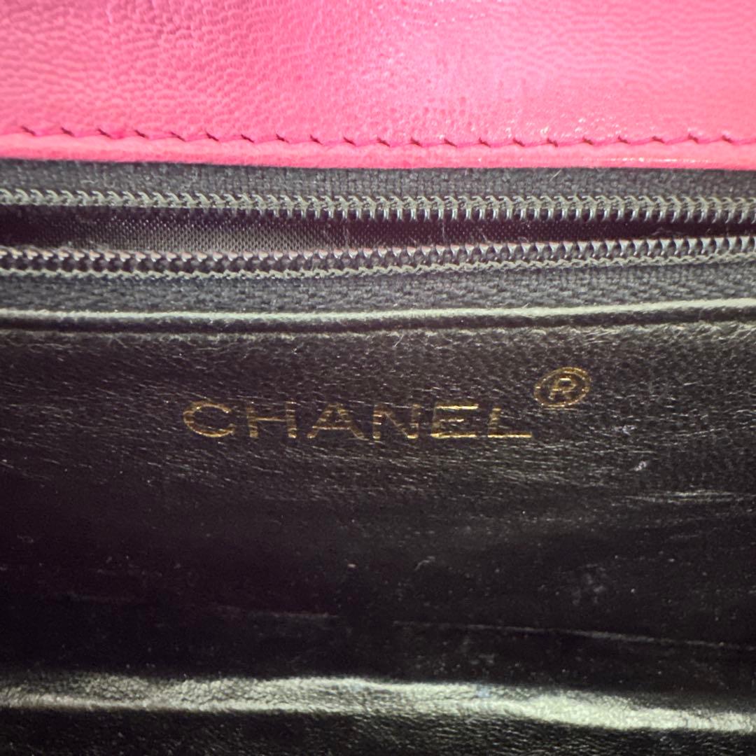 超レア★シャネル サテンピンクミニマトラッセ ハンドーバッグ 超レア★シャネル サテンピンクミニマトラッセ ハンドーバッグ