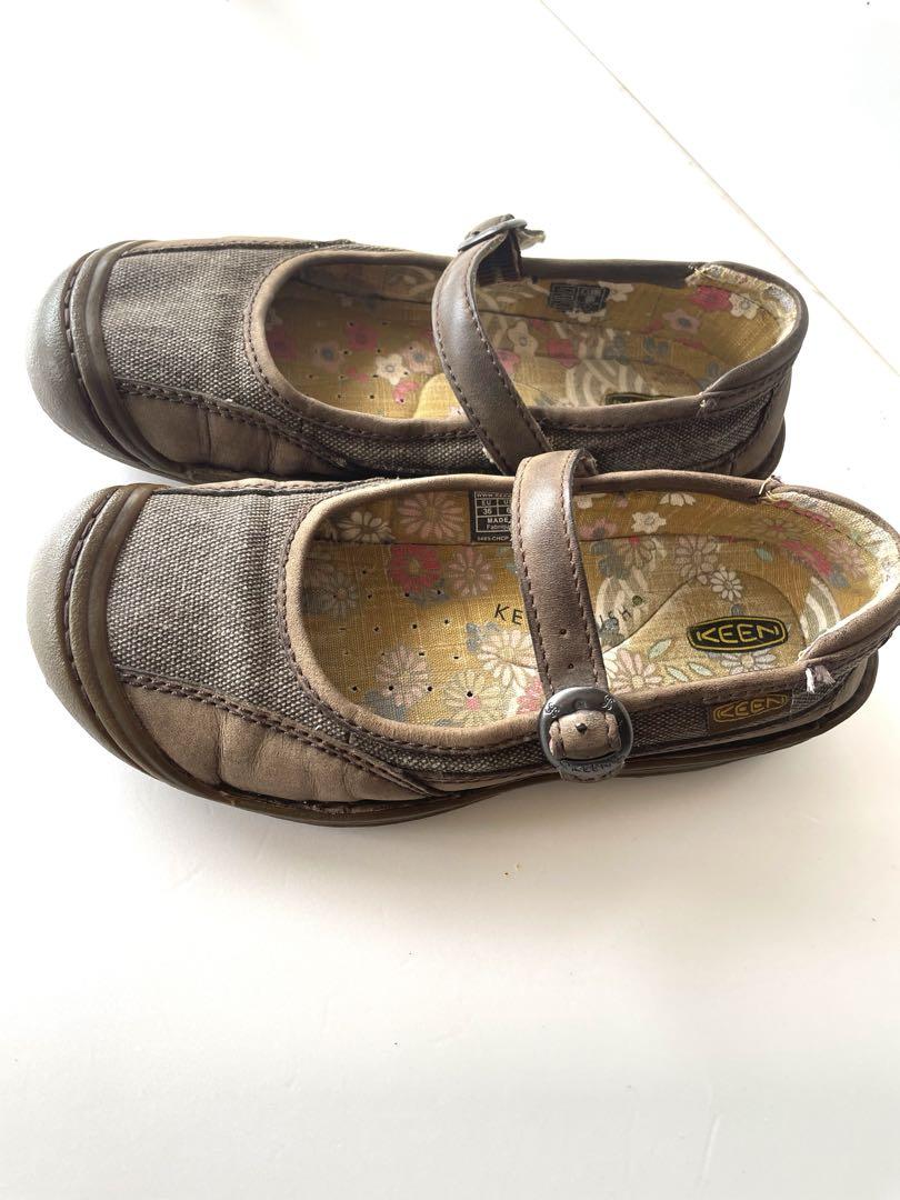 KEEN 新品ブラウン フラットシューズ ストラップ付　24.5センチ、EU38 KEEN ブラウン ストラップ付きシューズ - メルカリ