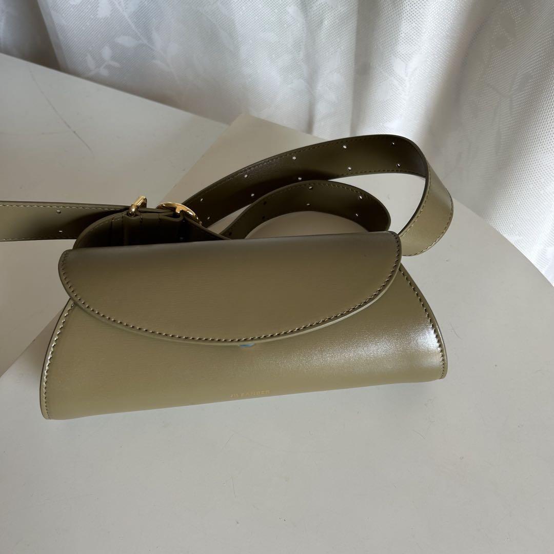 お値下げJIL SANDER ジルサンダーカンノーロミニ 　カーキ　美品です