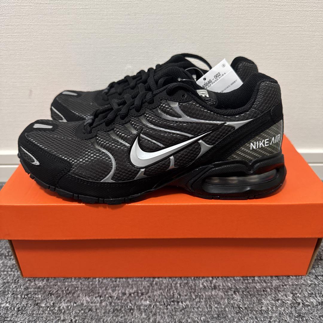 NIKEエアマックストーチ4
