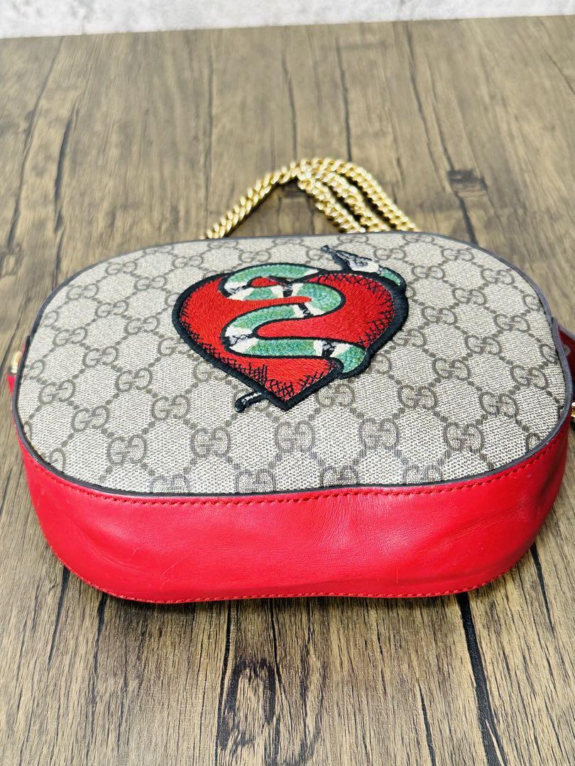 GUCCI グッチ GGスプリーム スネークハート刺繍 チェーン