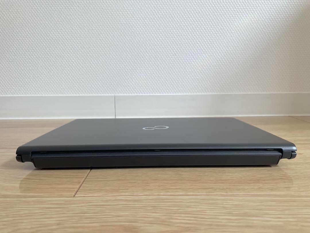 FUJITSU LIFEBOOK FHD液晶 i5-8350U SSD256GB
