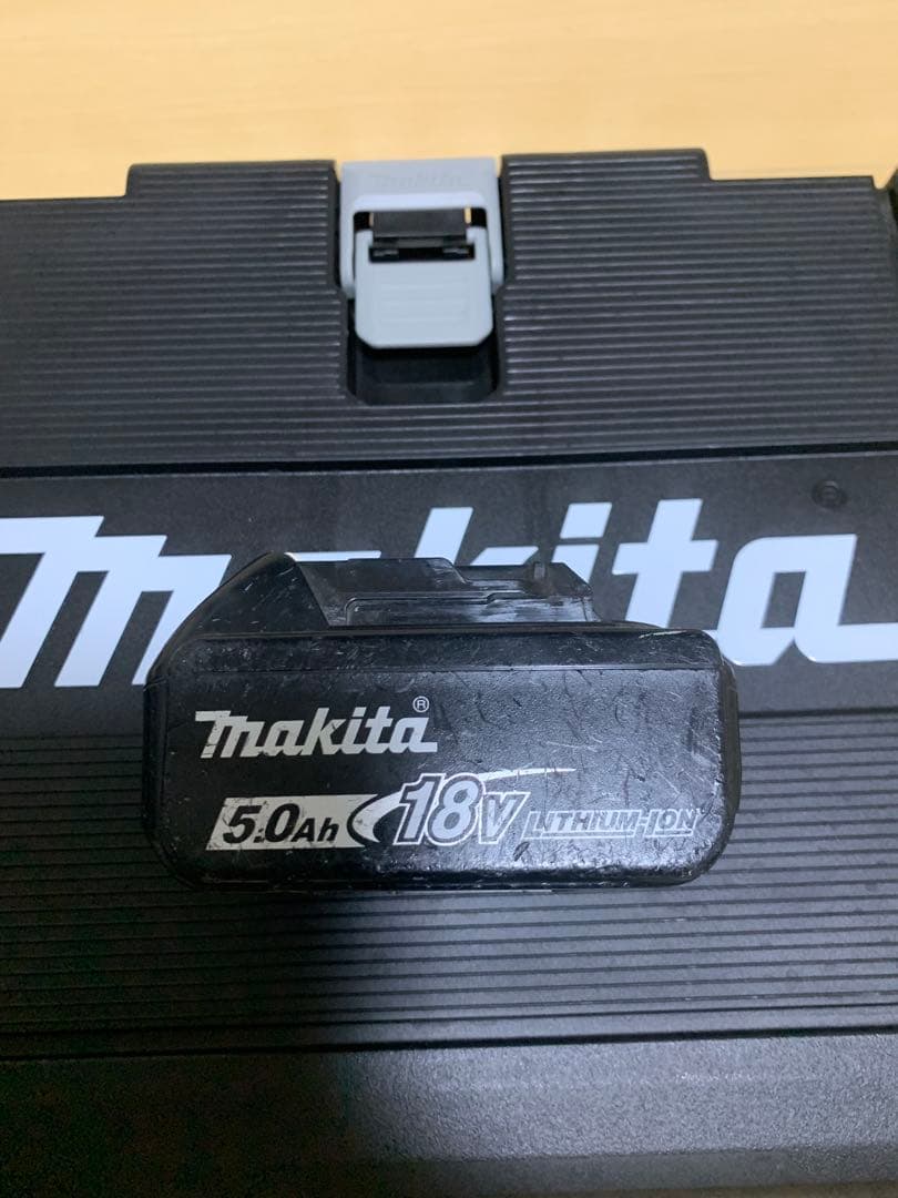 マキタ18V 電動インパクトドライバーＴＤ１７０ＤMakita