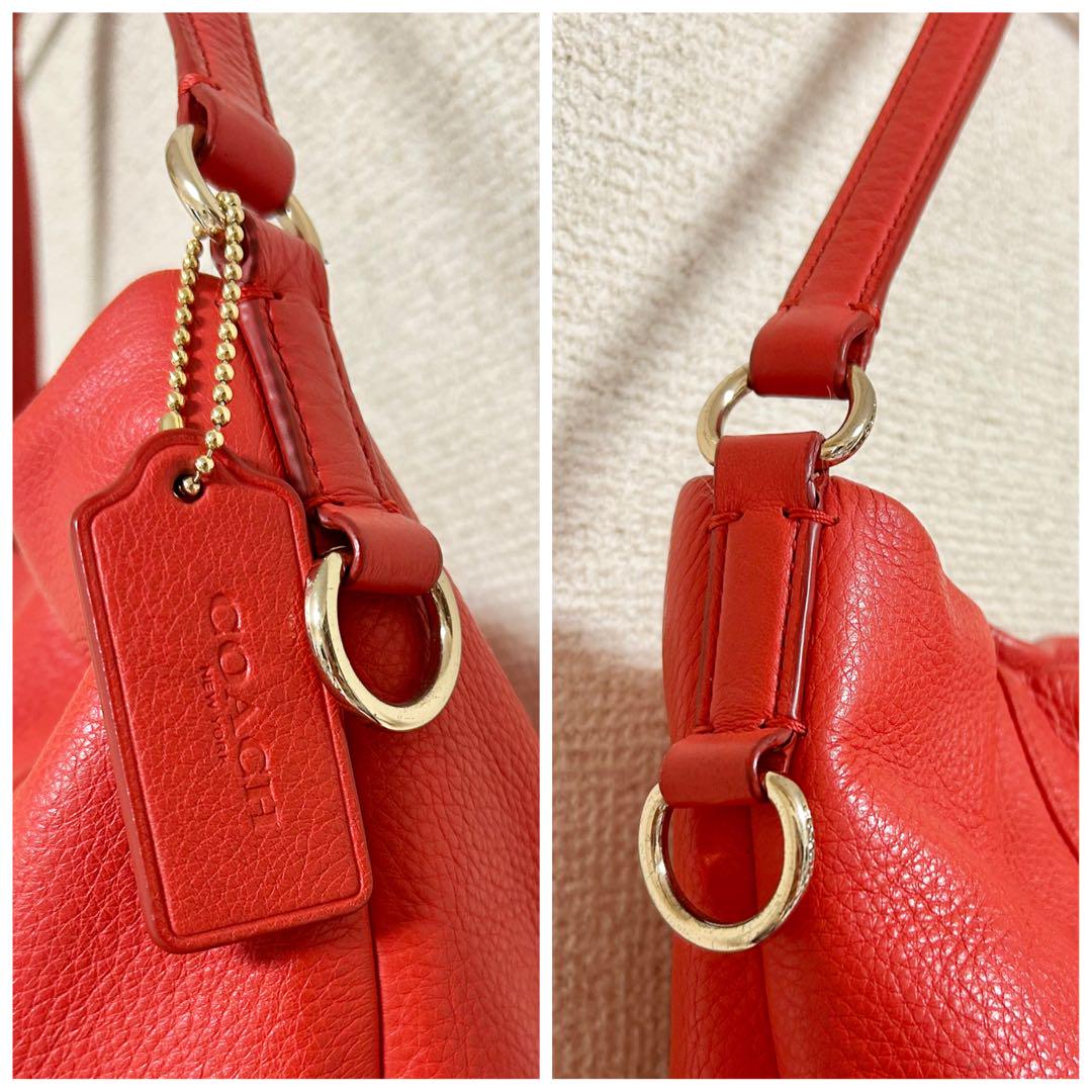 COACH レザー ショルダーバッグ レッド