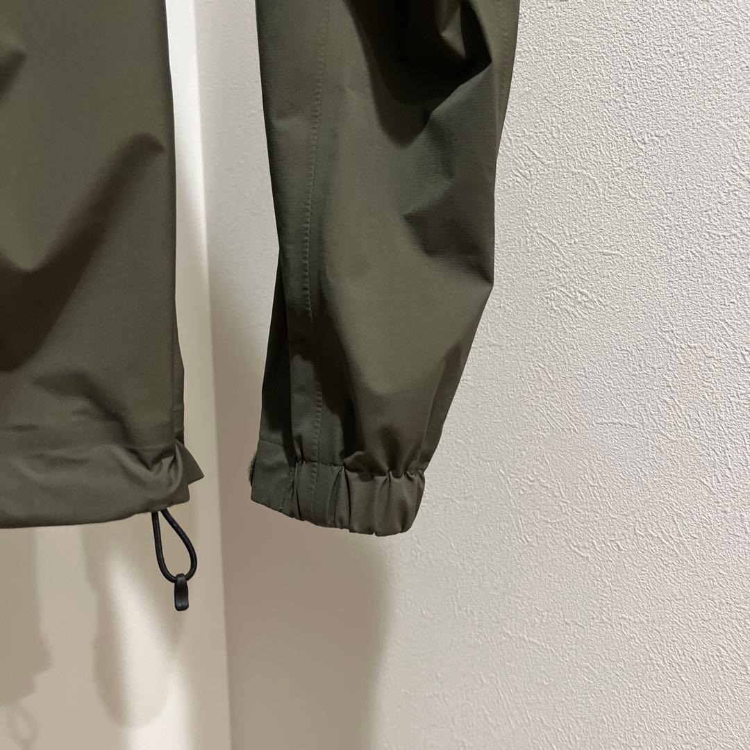 THE NORTH FACE マウンテンパーカー オリーブグリーン/イエロー S THE NORTH FACE マウンテンパーカー オリーブグリーン/イエロー S