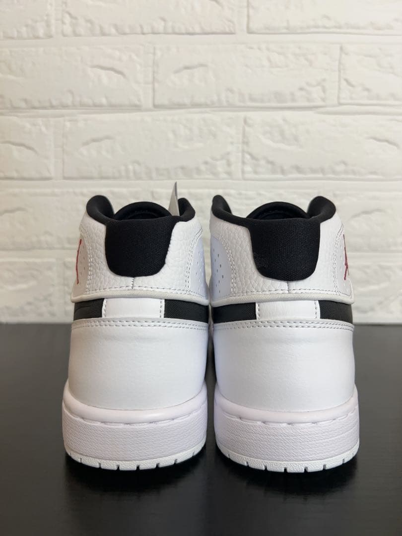 ナイキ　ジョーダン　アクセス　メンズシューズ　スニーカー　靴AR3762-101