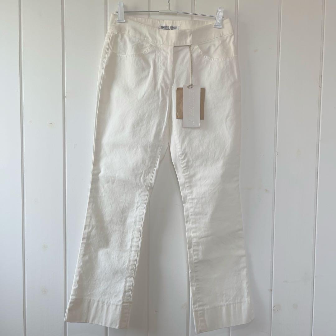 ビームスハート　新品　タグ付き　パンツ　ジーンズ　　ホワイト　フリー　春夏
