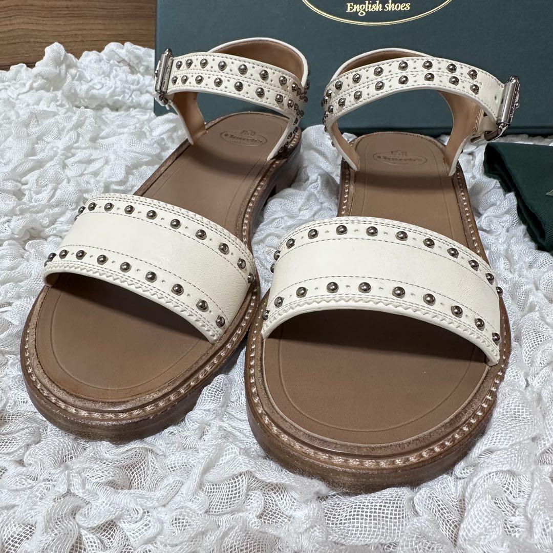 church's チャーチ TIFFANY MET スタッズサンダル 夏