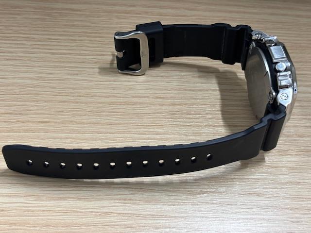 【美品】CASIO カシオ G-SHOCK ジーショック　GM5600