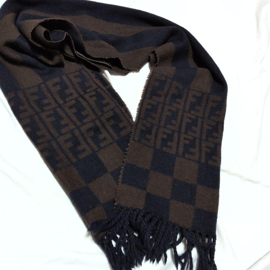 FENDI チェック柄マフラー ブラウン/ネイビー - メルカリ
