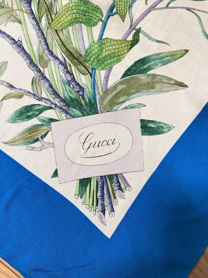 専用になりました。GUCCI スカーフ 85 x 85 cm GUCCI adidas グッチ アディダス maxi flower シルクスカーフ