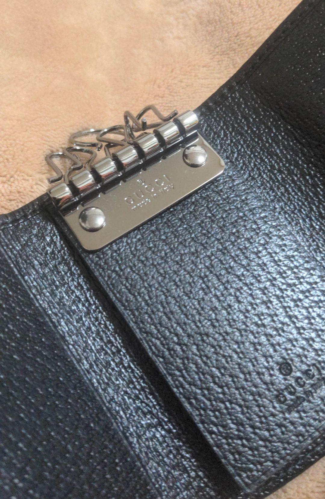 セール格安 未使用 GGキャンバス 6連 キーケース EleO5-m40983094273 グッチ メタルバー 定番国産