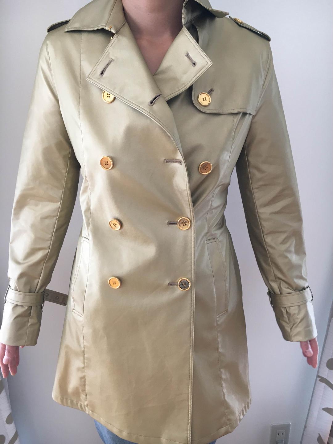 【美品】バーバリーのトレンチコート