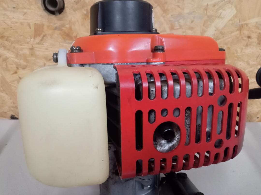 ゼノア エンジンヘッジトリマ