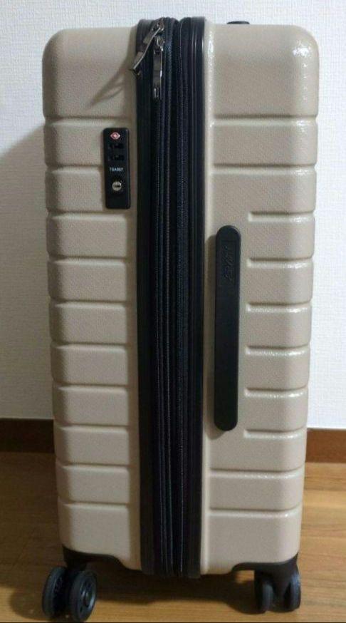 スーツケース62リットル　未使用