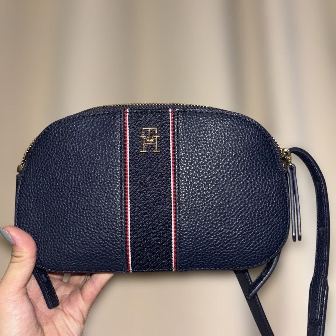 TOMMY HILFIGER ショルダーバッグレディース