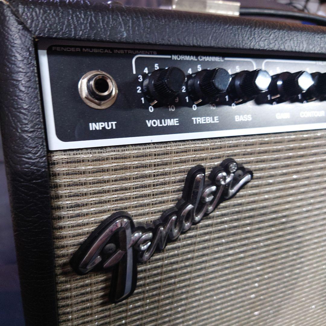 FENDER　JAPAN　SV-20CE 　ギターアンプ