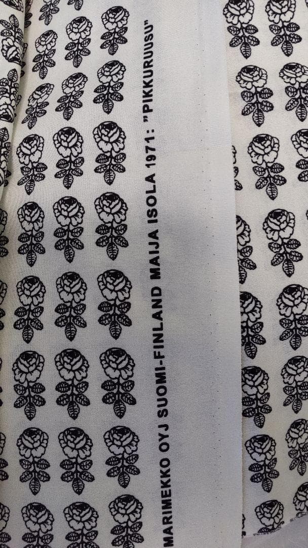 ブラック 140×100㎝marimekko