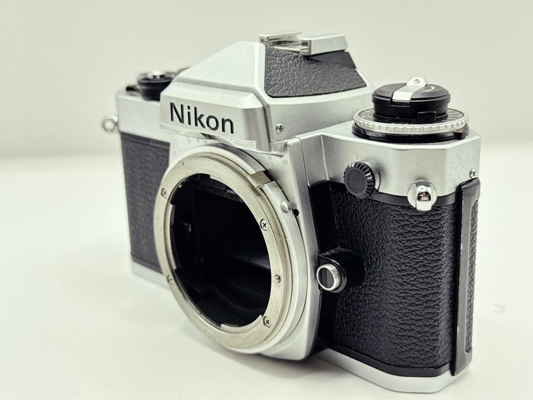 NIKON FE + Ai NIKKOR 50mm F1.8 パンケーキレンズ