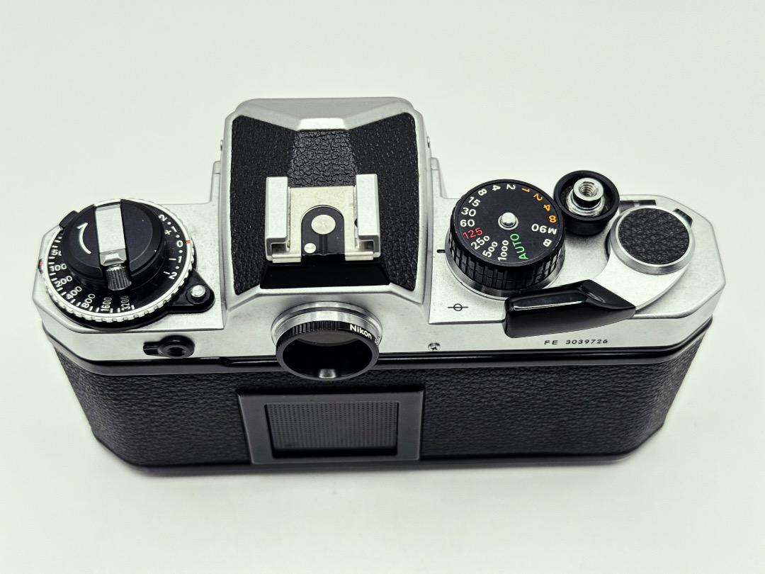 NIKON FE + Ai NIKKOR 50mm F1.8 パンケーキレンズ
