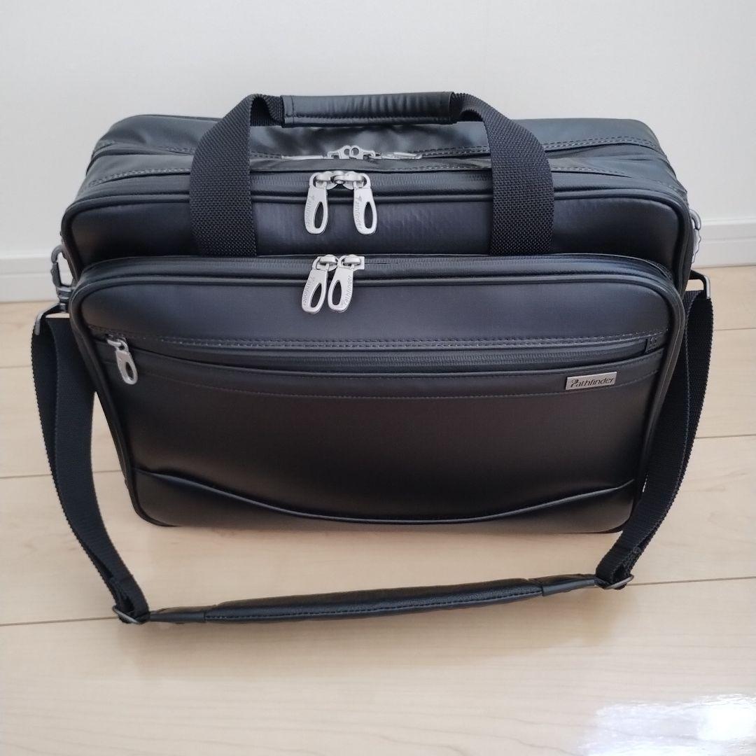 極美品 ２way Pathfinder ビジネスバッグ ブラック 防水加工 鍵付 極美品 2way Pathfinder ビジネスバッグ ブラック 防水加工 鍵付