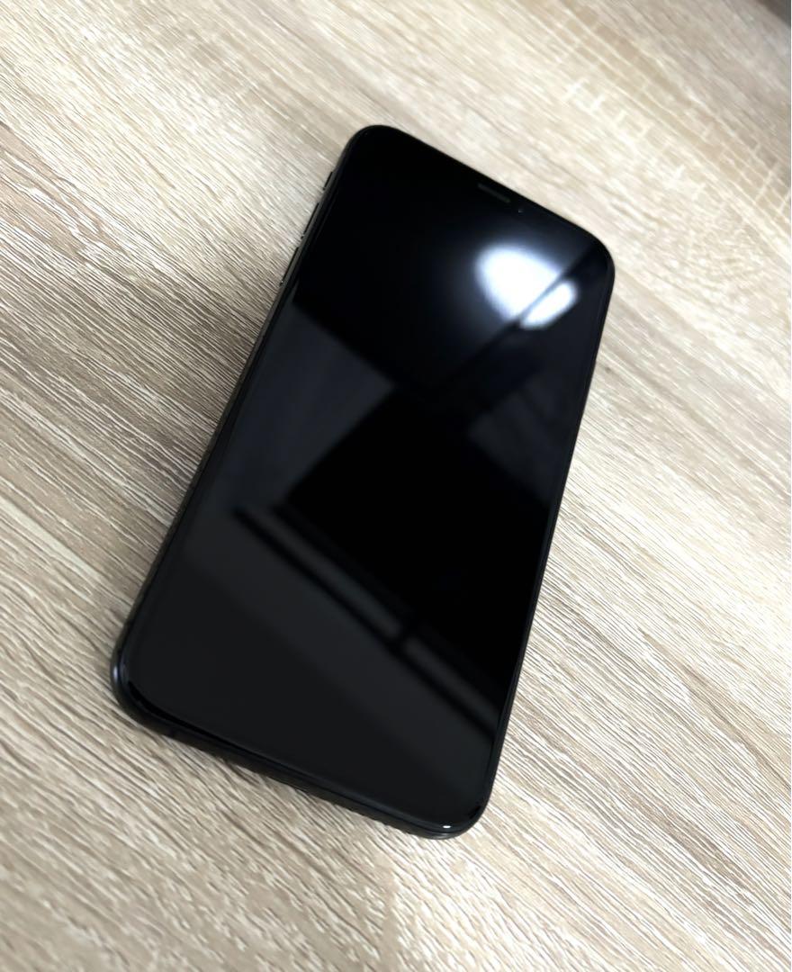 iPhone xs 64GB ブラック