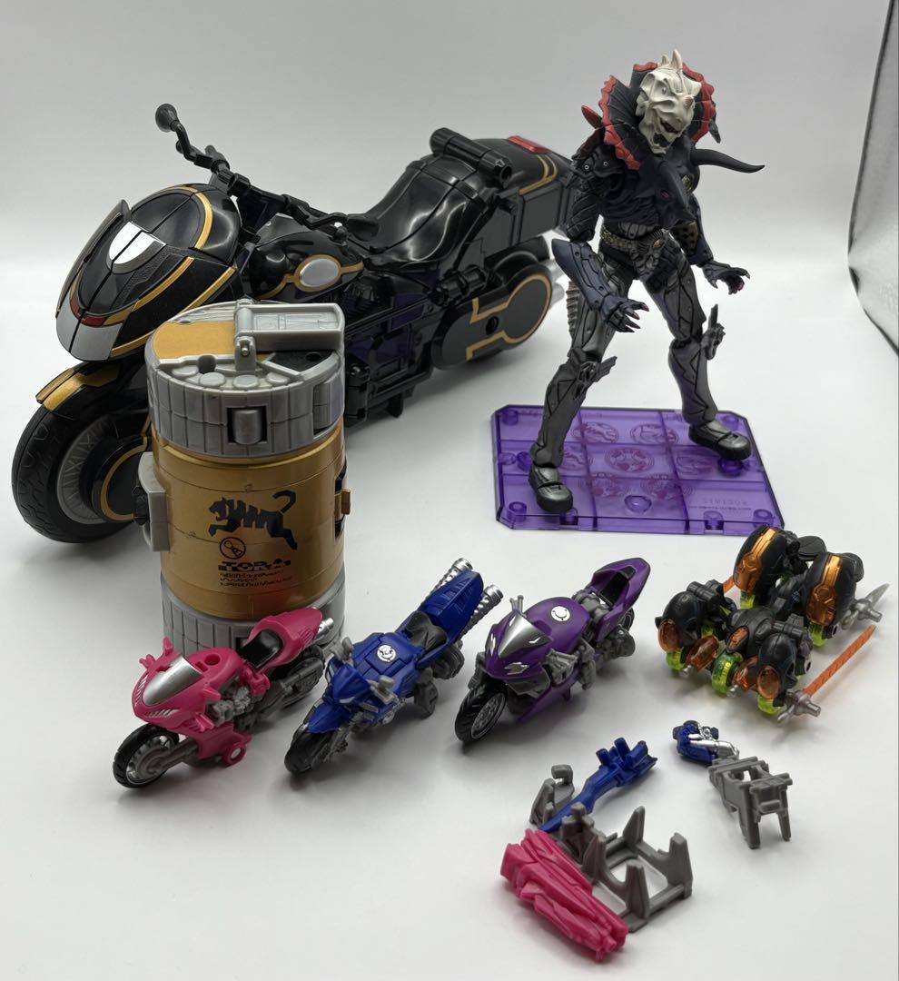 玩具いろいろ詰め合わせ
