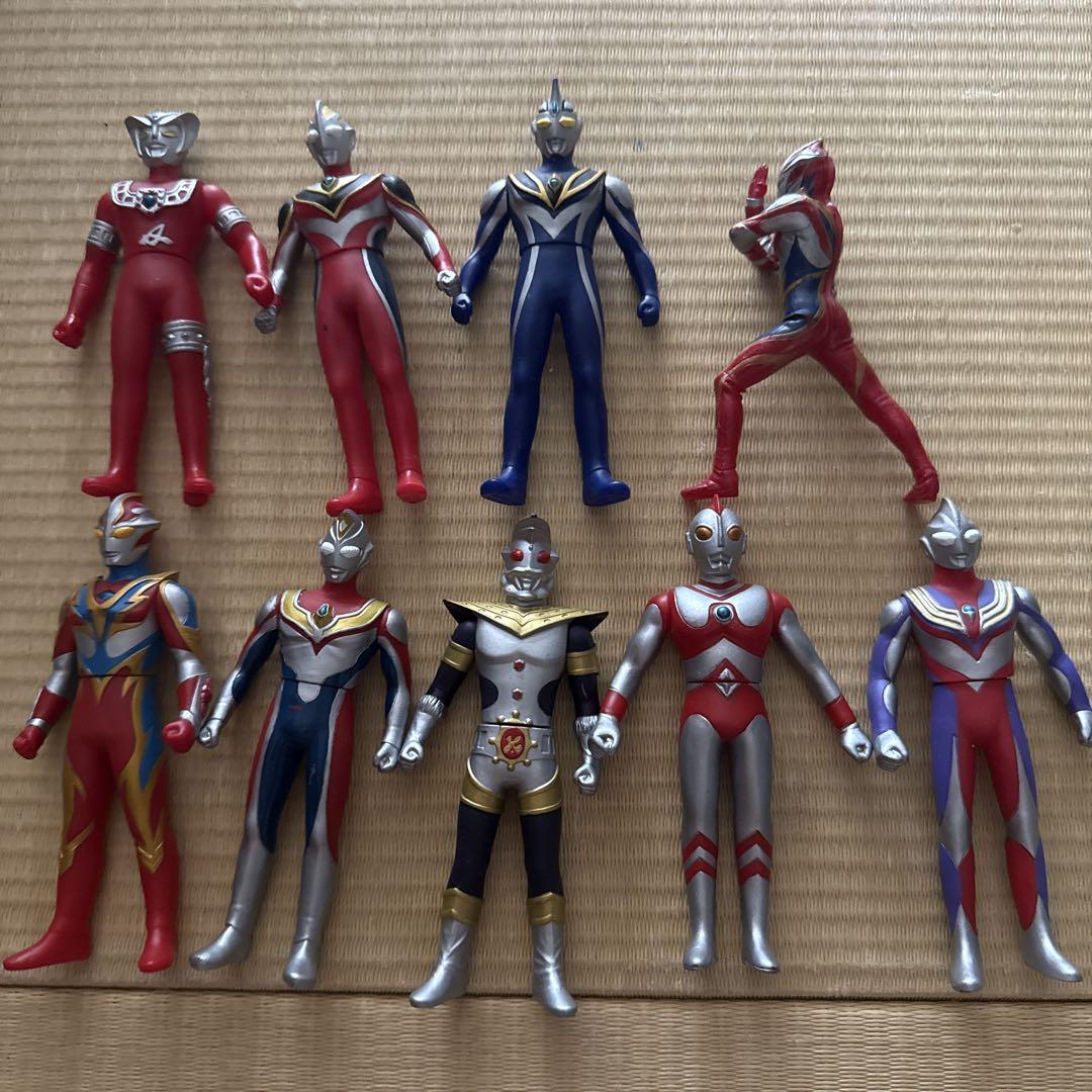 【メール便不可】 ウルトラマンフィギュアセット 9体 - メルカリ 特撮