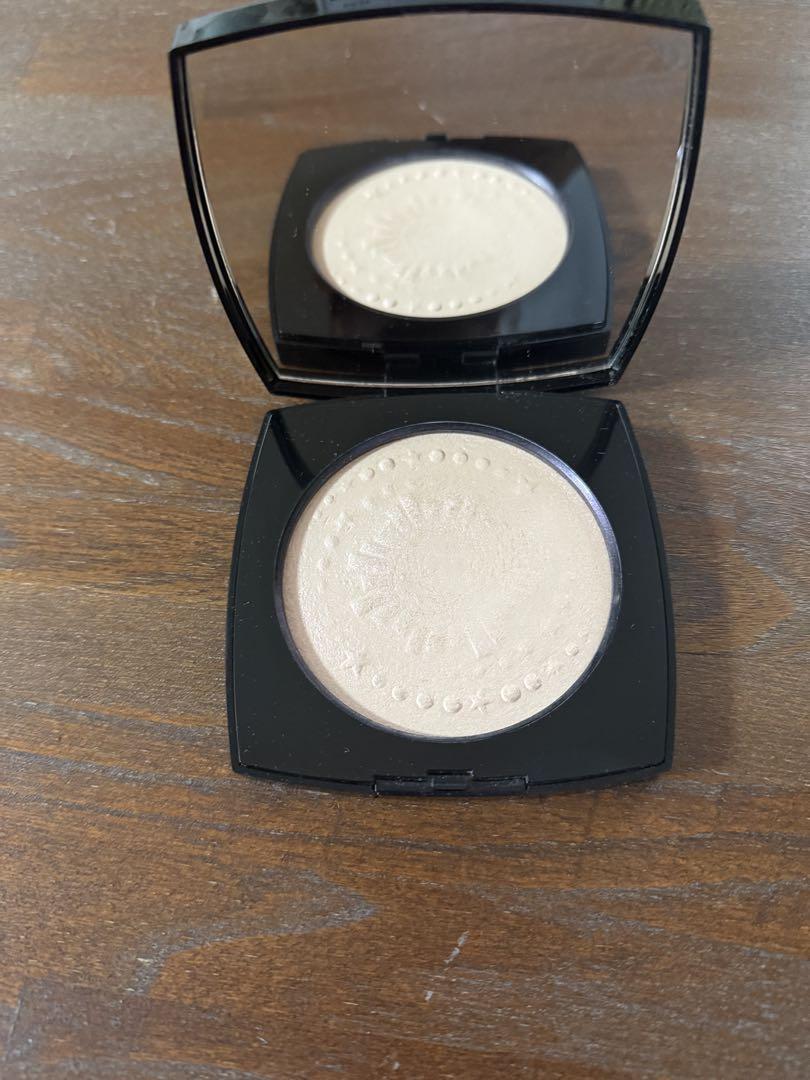 ホリデー限定品】CHANEL ダイヤモンド ダスト ドゥ シャネル
