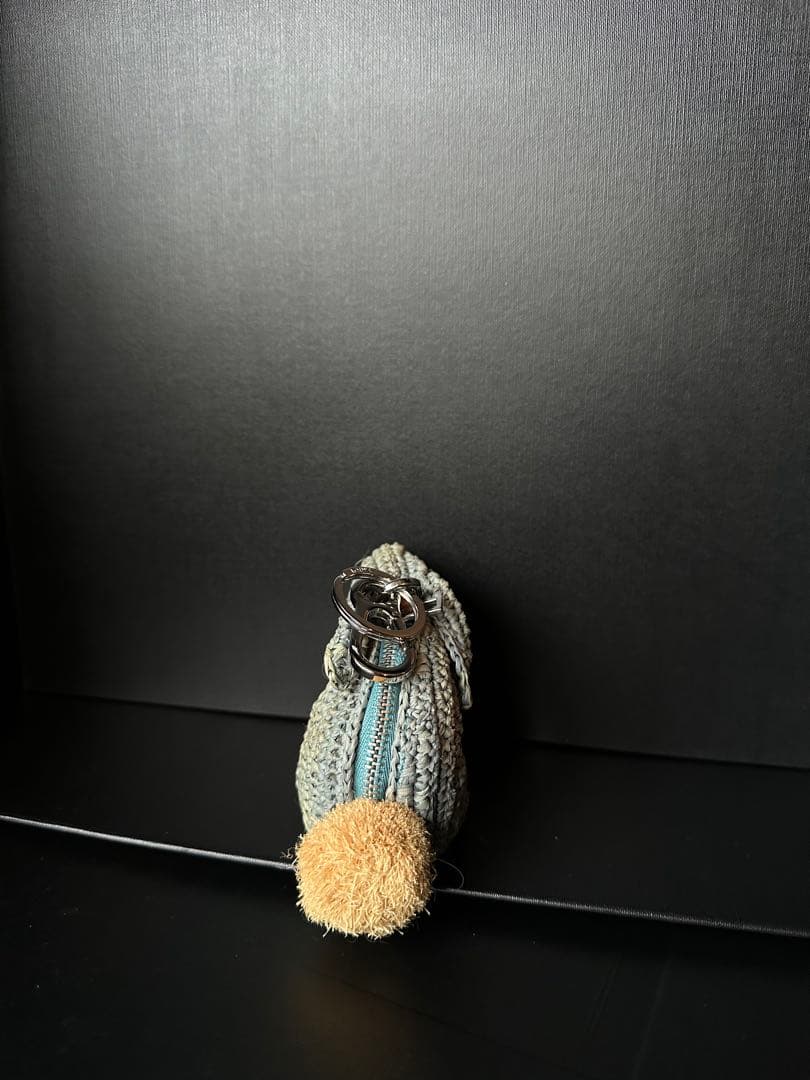 美品♡ ロエベ LOEWE ラフィア ラビット チャーム コインケース 美品♡ ロエベ LOEWE ラフィア ラビット チャーム コインケース