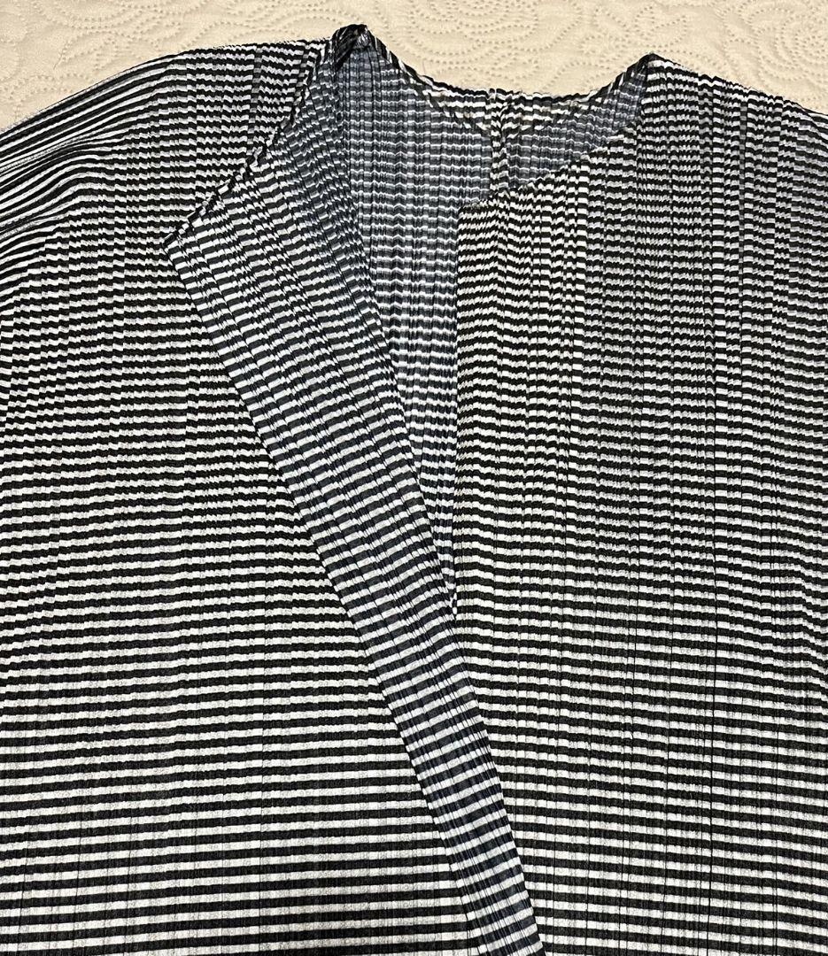 ★美品★PLEATS PLEASE ISSEY MIYAKE サイズ3 100% Authentic Pleats Please Issey Miyake Top size 3 In Grey