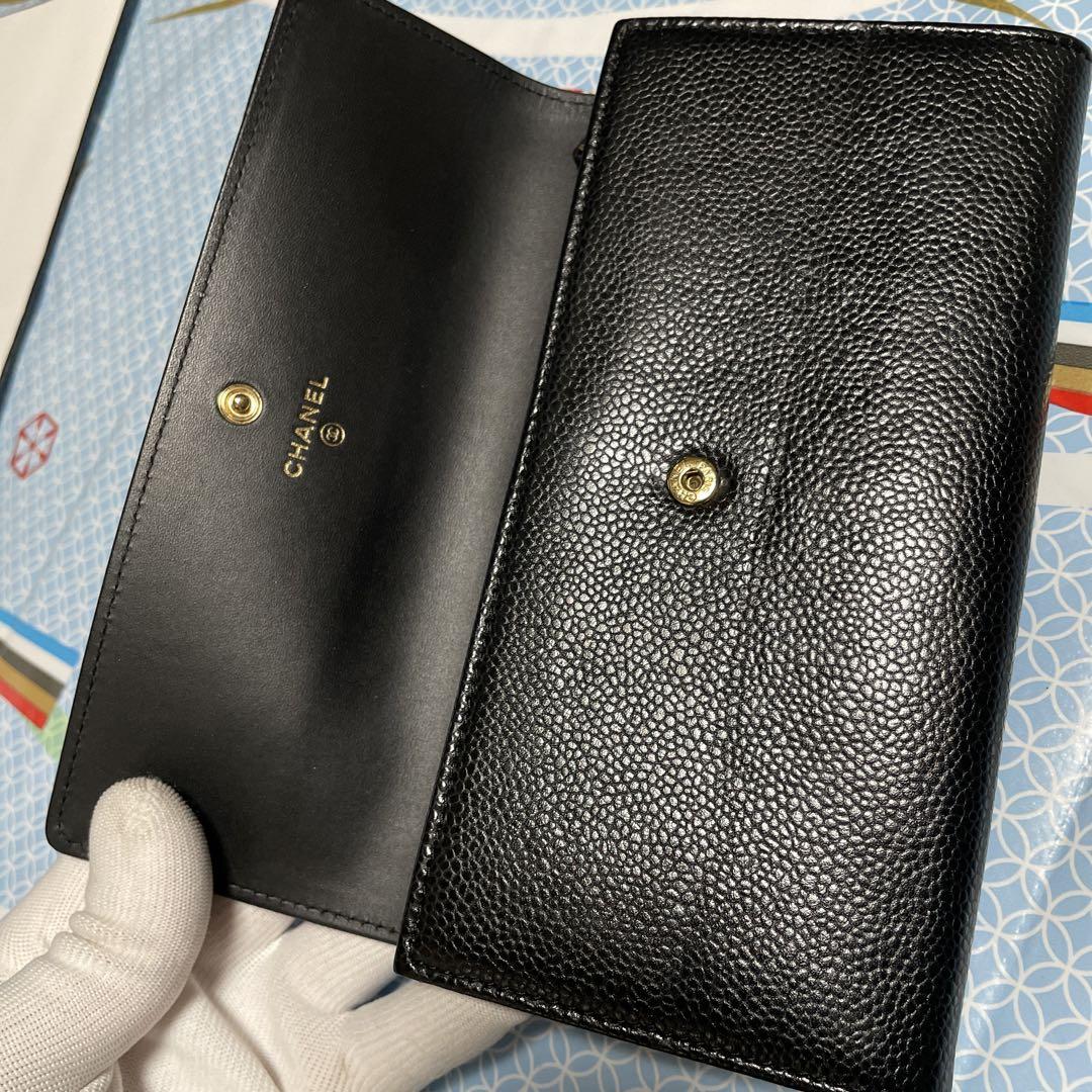 CHANEL長財布です