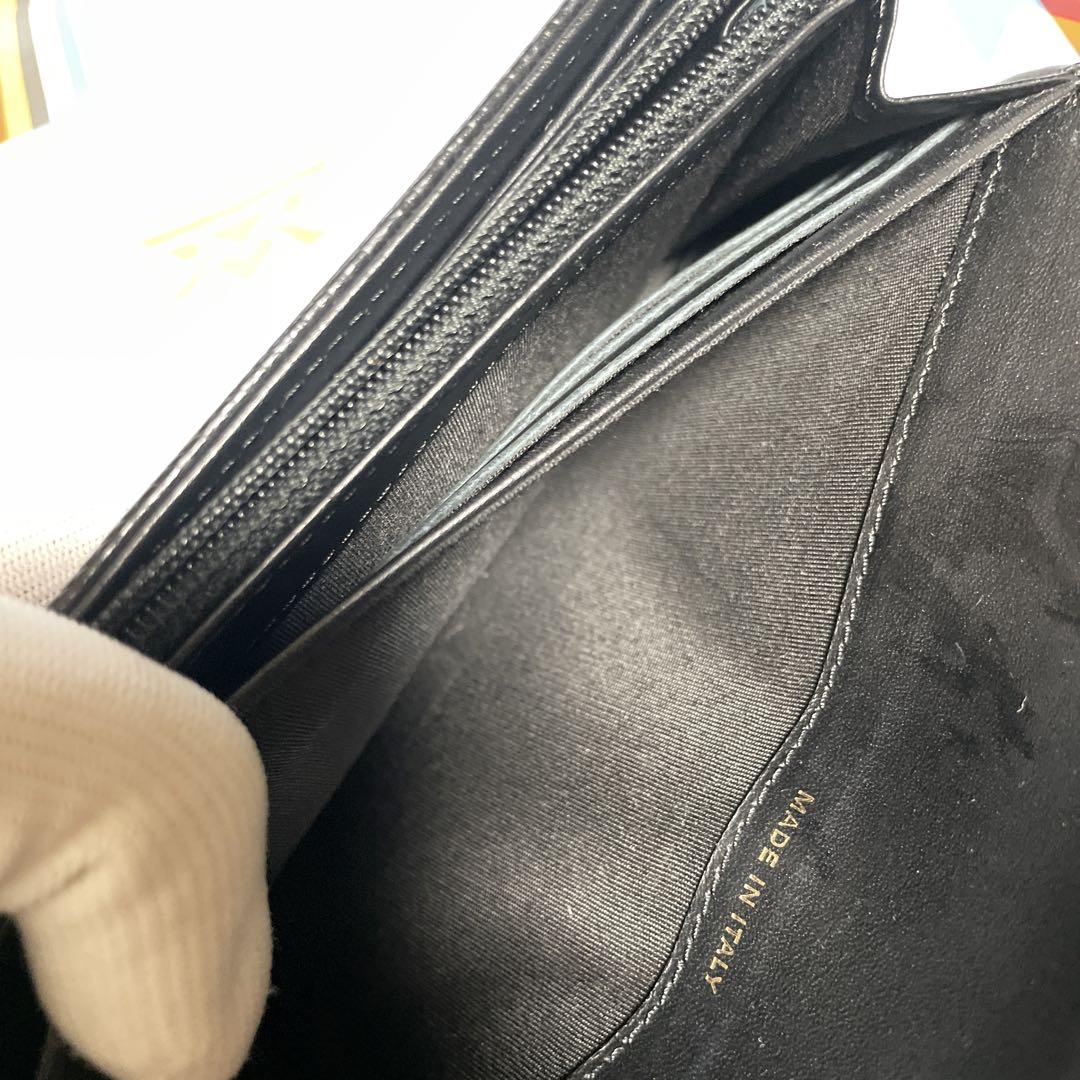 CHANEL長財布です