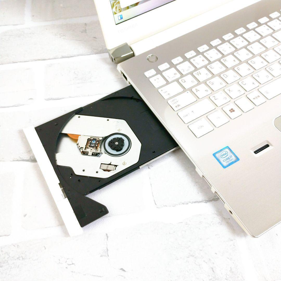 美品✨Corei7✨フルHD✨Windows11✨カメラ付き ノートパソコン