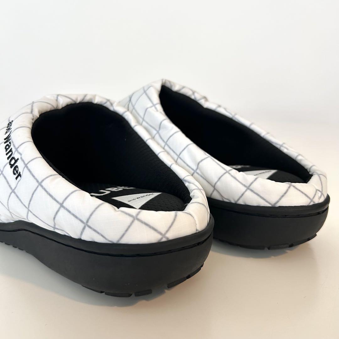 【美品】SUBU × and wander エコパックパーマネントサンダル S2