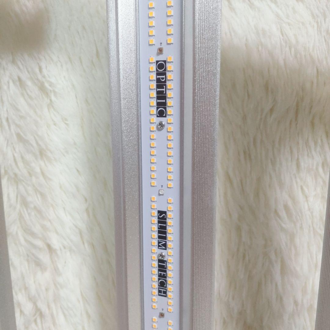 OPTIC LED グローライト SLIM 600H調光機能付き 植物育成ライト - メルカリ OPTIC LED グローライト SLIM 600H調光機能付き 植物育成ライト - メルカリ