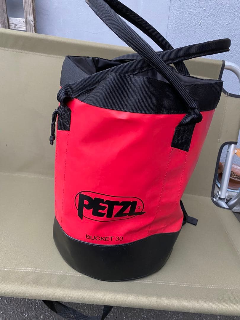 ペツル　バケット30 ほぼ未使用品