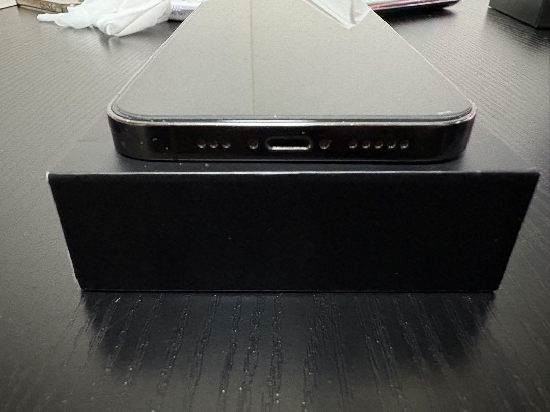 [美品]Apple iPhone13Pro 128GB グラファイト ケース付き