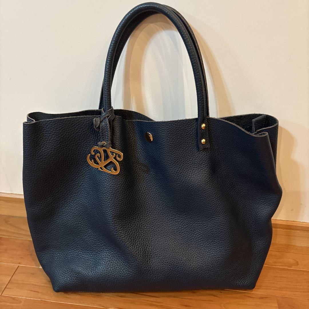 ネイビー レザー トートバッグ 金具付き