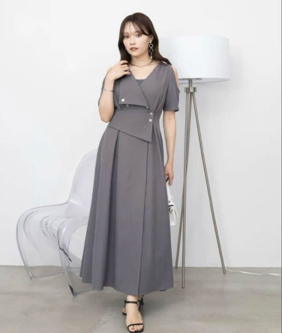 Hollis オープンショルダーワンピース　完売品