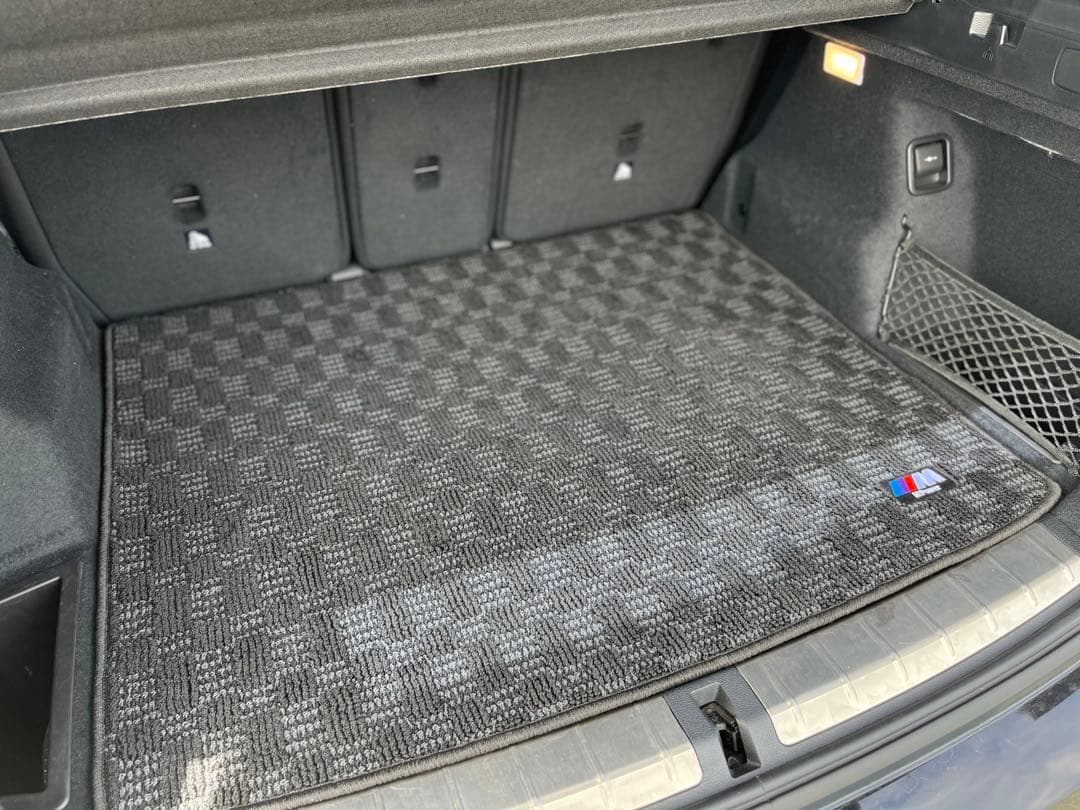 BMW X1 F48 Mスポーツ カーゴマット ラゲッジマット美品 25300円
