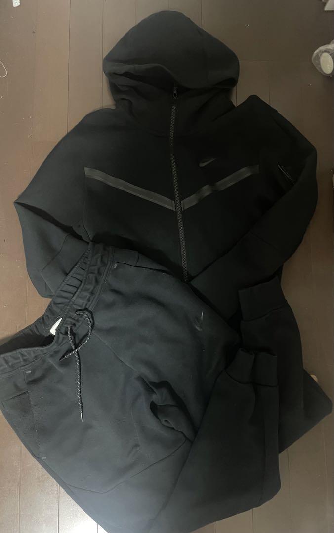 NIKE テックフリース　セットアップ　上下セット