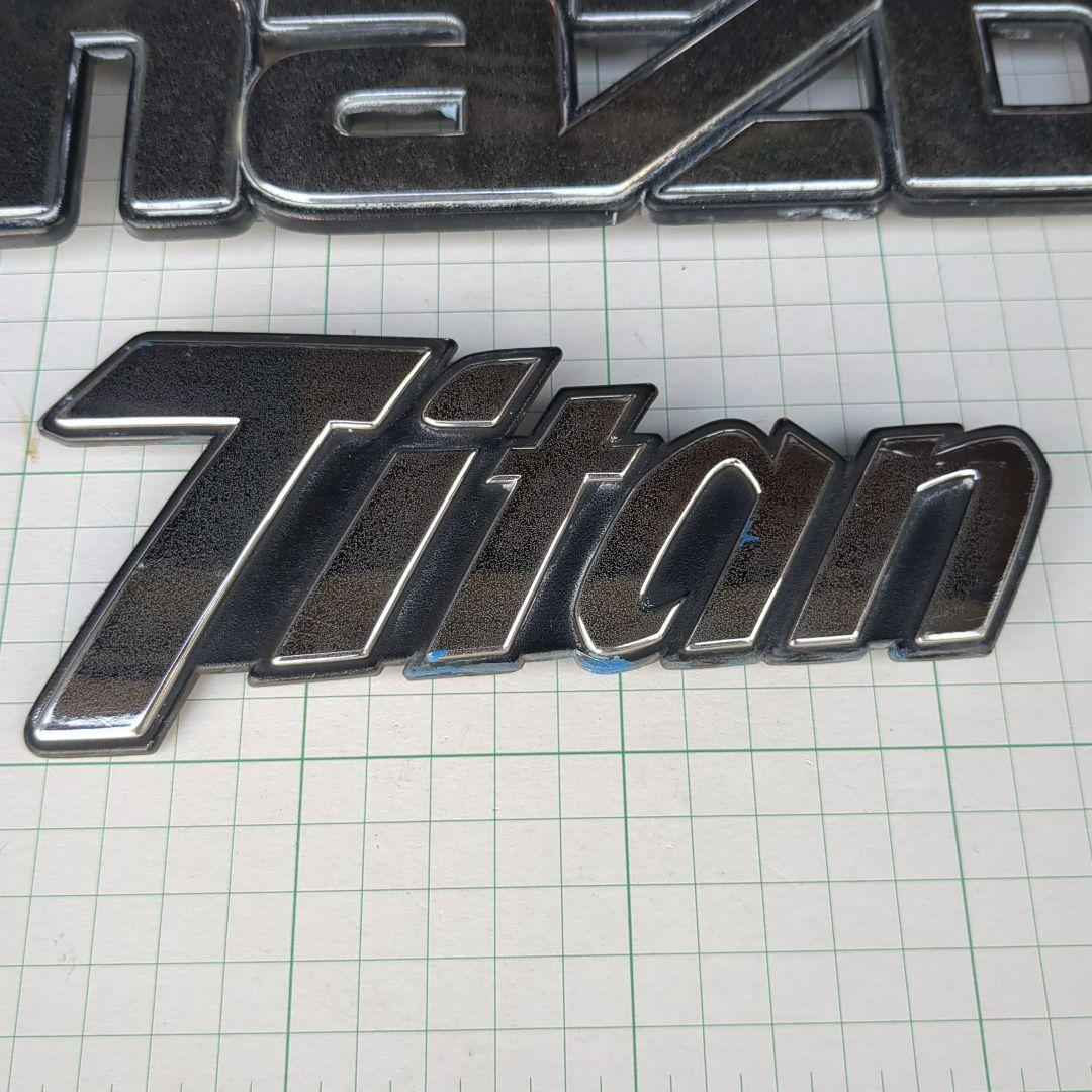 マツダ タイタンエンブレム マツダ タイタンエンブレム