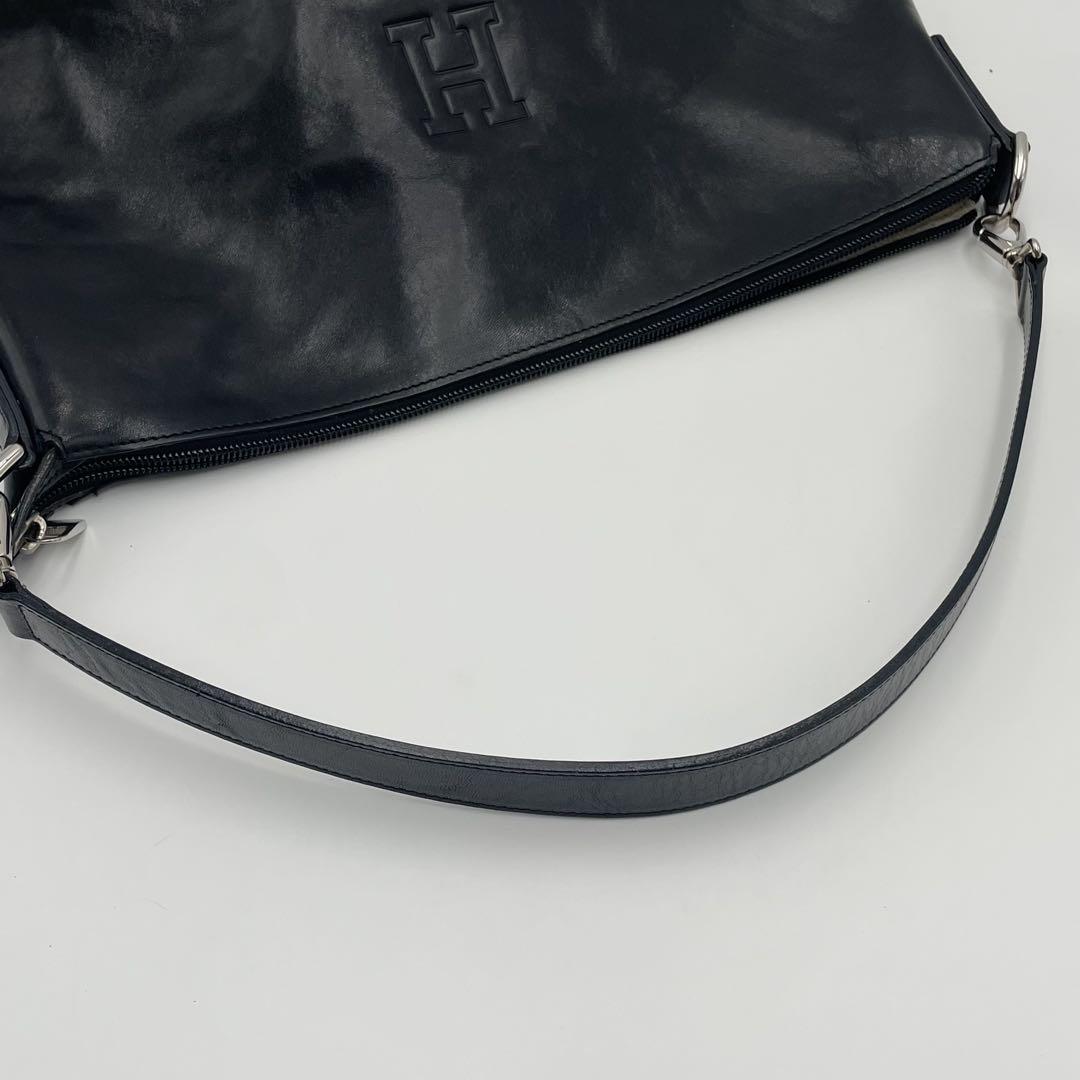 美品✨ヒロフ ワンショルダーバッグ レザー 本革 黒 肩掛け ロゴ 型押し