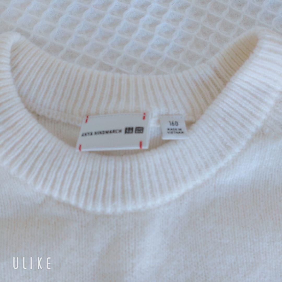 アニヤハインドマーチ UNIQLOプレミアムクルーネックセーター(白