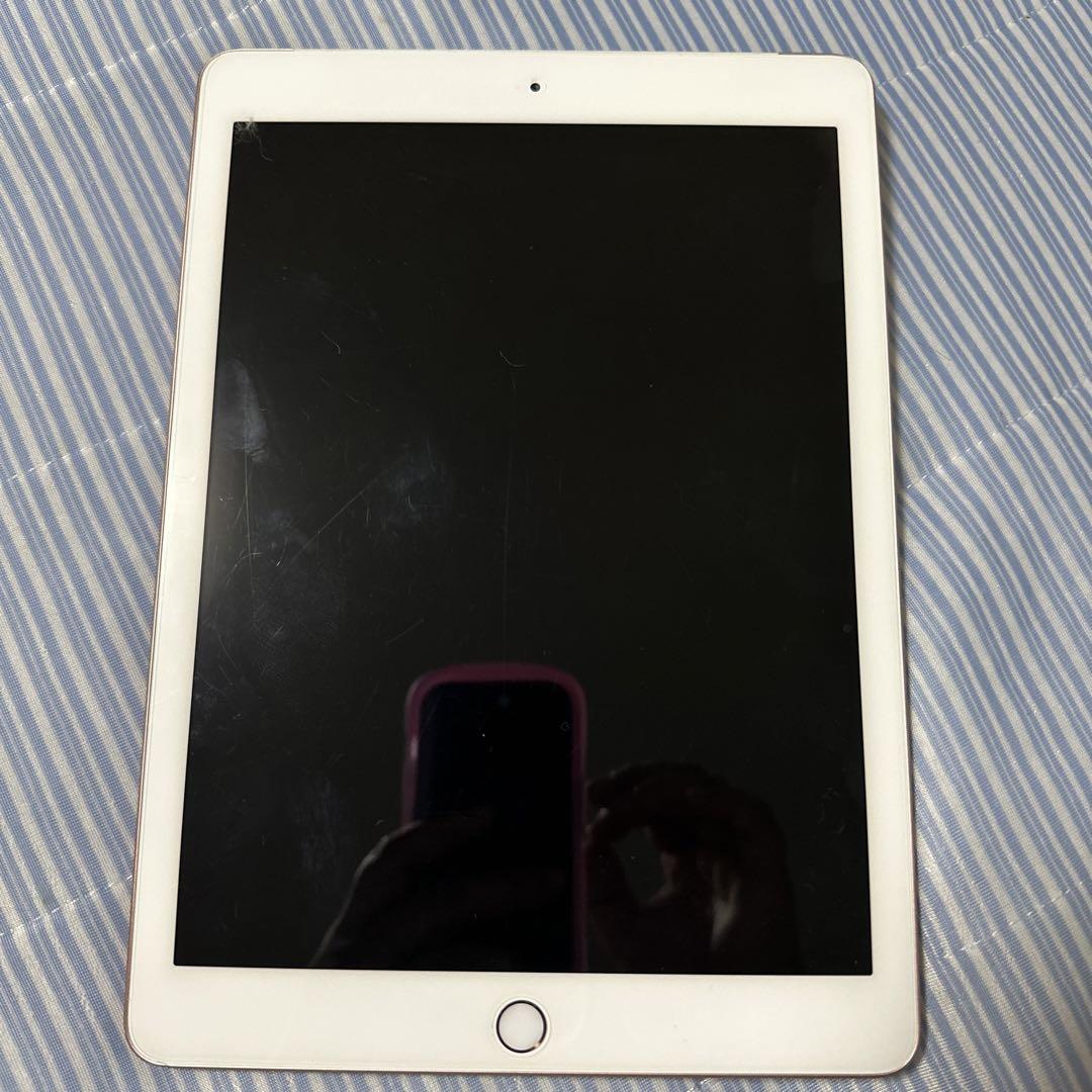 iPad(第6世代)☆128GB ゴールド☆中古品