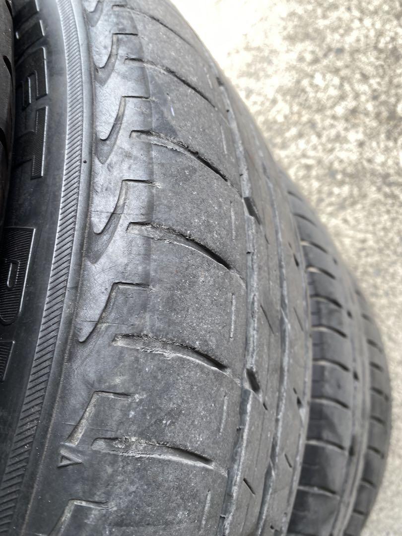 195/65R15 ブリヂストンルフトRVⅡ2021年製造中古4本　送料込み