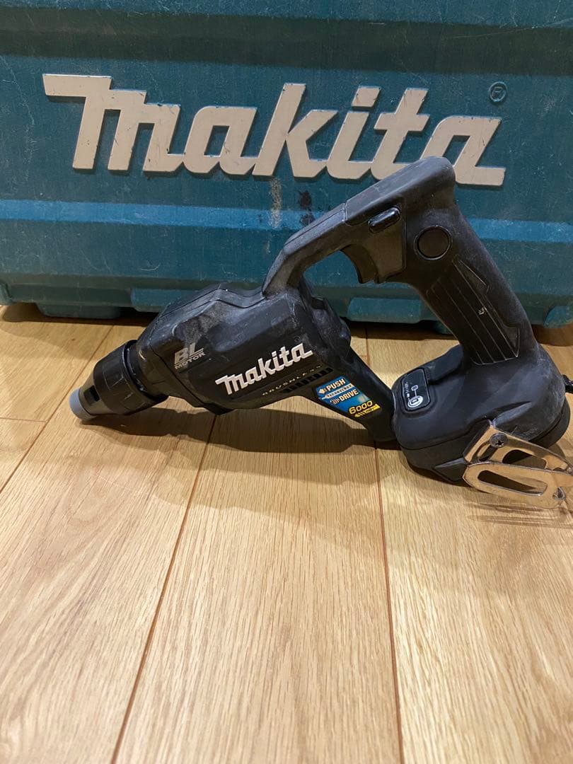 makita 18v スクリュードライバー　fs600d マキタ